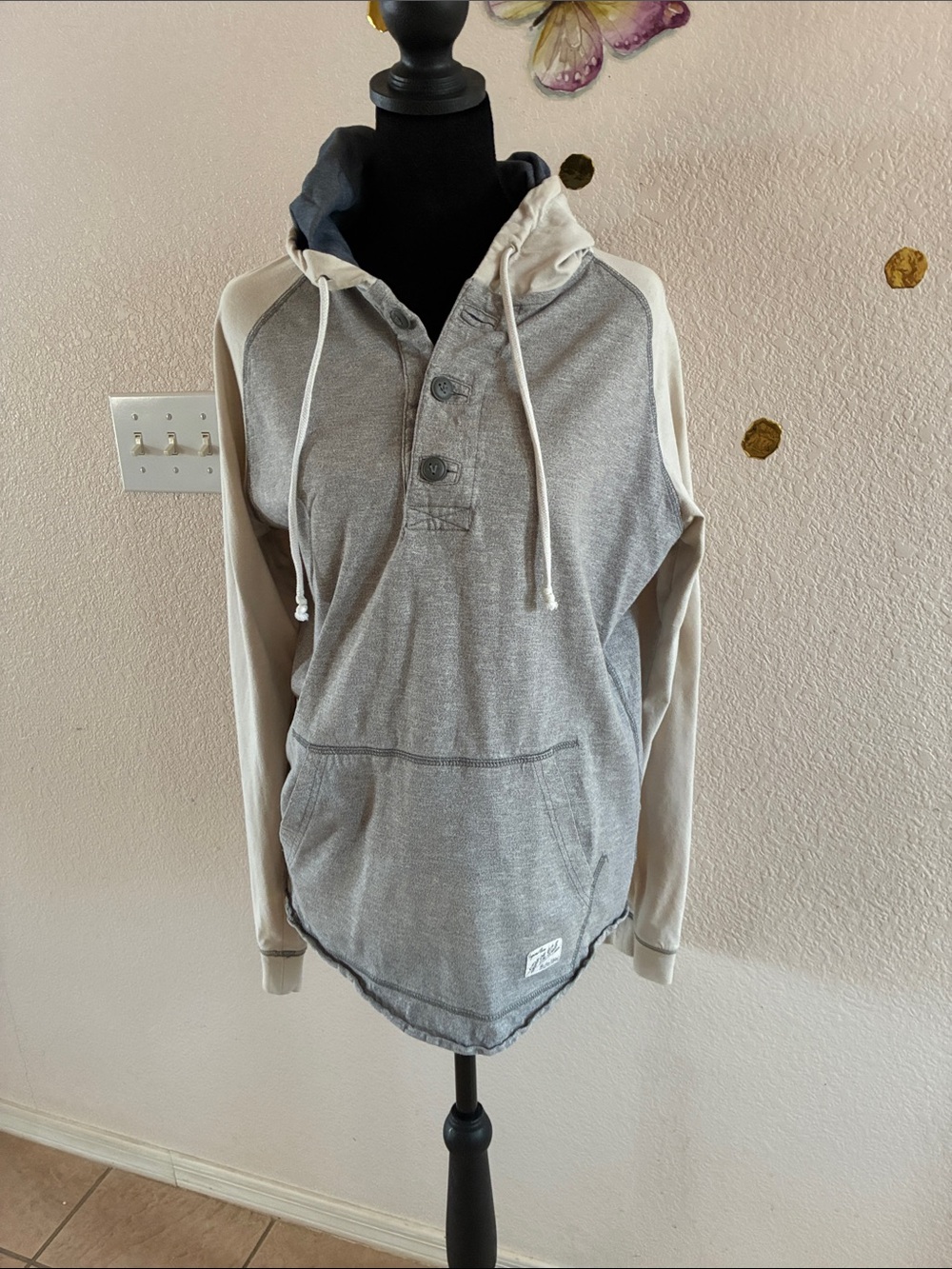Vans Men’s Two-Tone Crewneck Hoodie — Gray & Cream